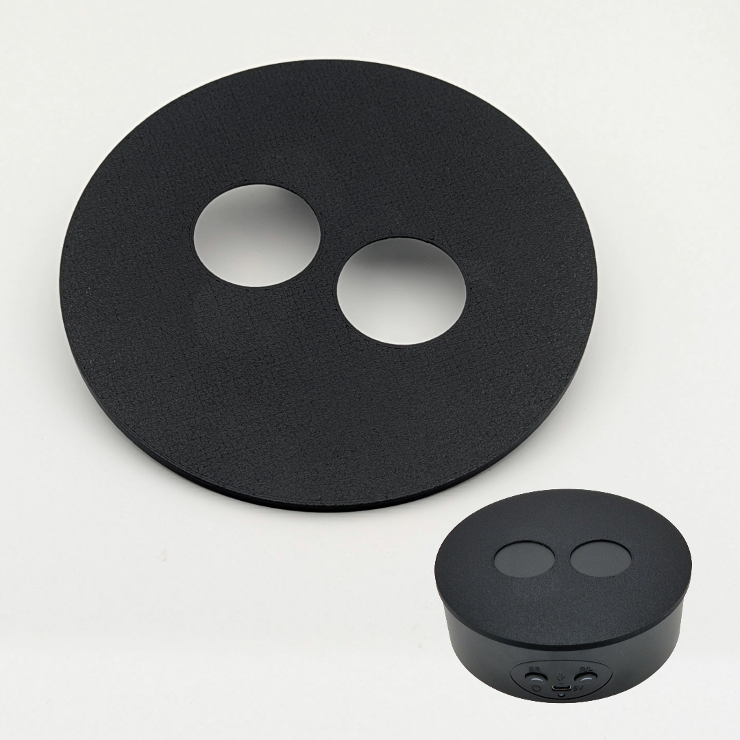 360Wizard with two 32mm slots for displaying miniatures on a rotating display stand.